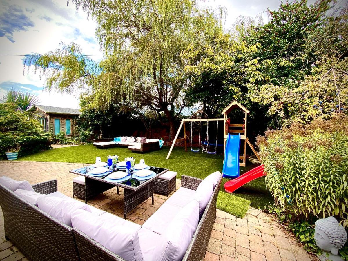 Beautiful Hot Tub Suite In Lytham St Annes Esterno foto